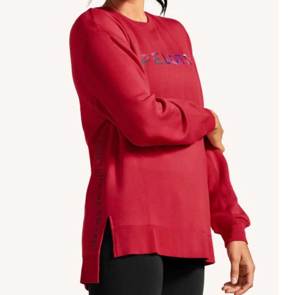 PELOTON Modern Side Slit Weekender